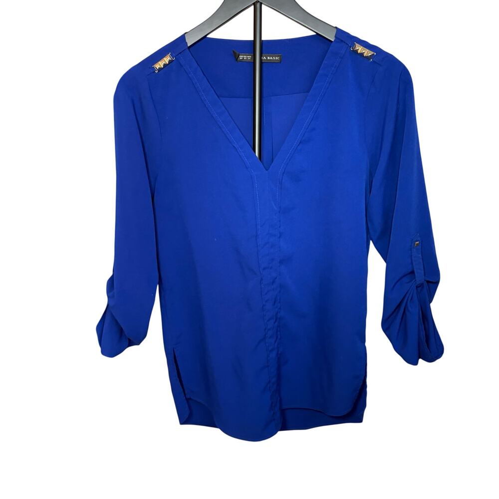 Zara basic womens blue v neck blouse. 3/4 sleeve Shoulder embellishment  Size XS